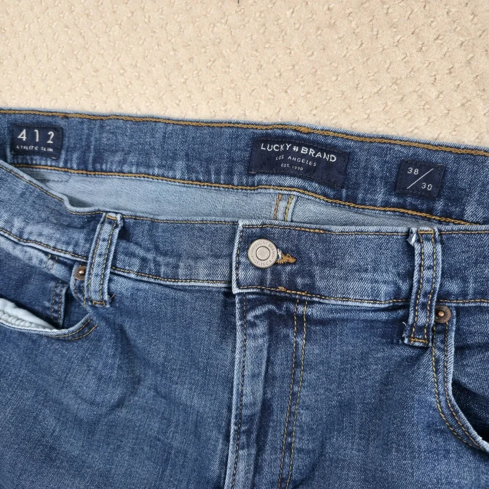 Lucky Brand Jeans Men 412 Athletic Slim Fit Size 38 Waist Medium Wash Blue Denim